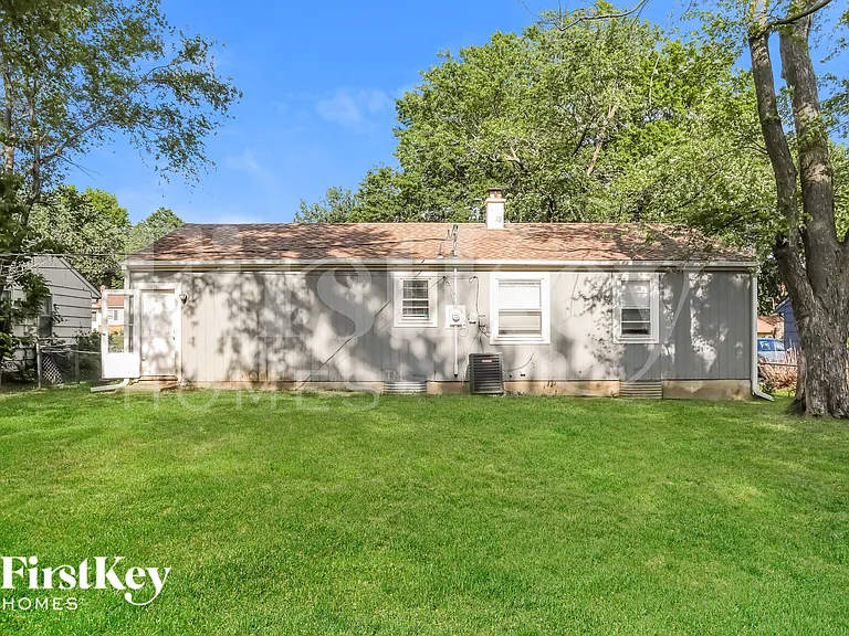 6004 Farley Ave — Photo 15