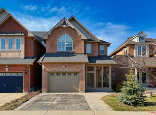 102 Antique Dr, Richmond Hill, ON L4E 4G3