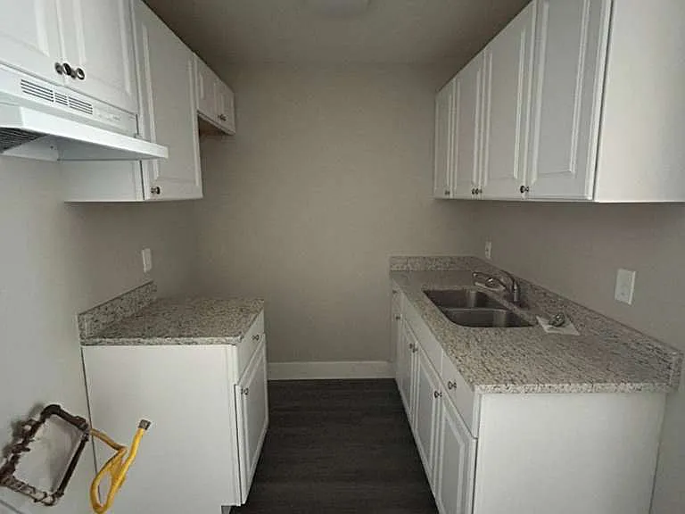2649 Blaisdell Ave #108 — Photo 8