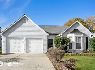 4402 Grove Dr, Acworth, GA 30101