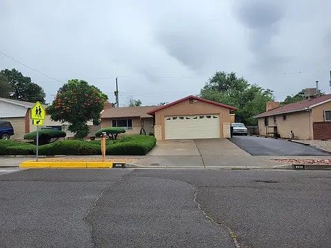 1st image of 9028 La Barranca Ave NE