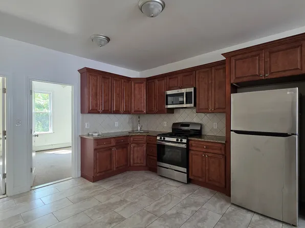 250 Lexington Avenue image 1 of 19