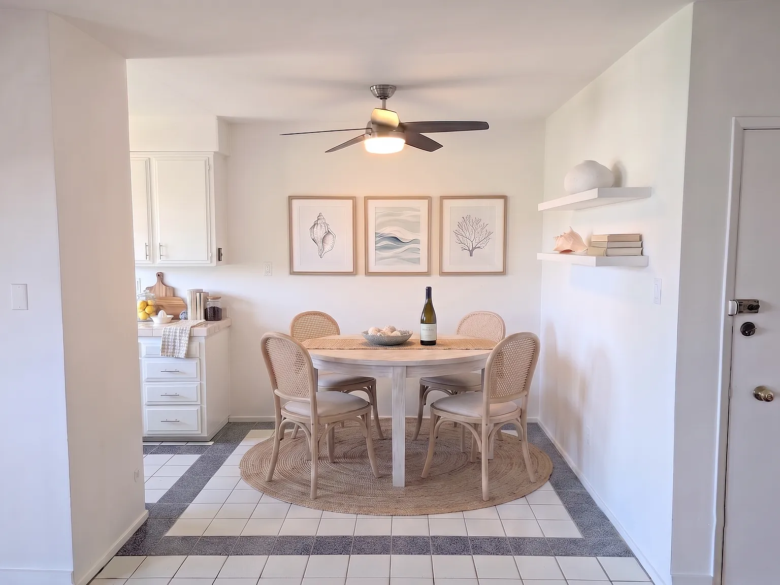 2 bed, 650 sqft, $2,350 — Photo 3