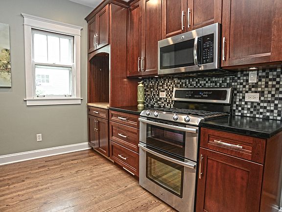 3rd image of 311 N Kensington Ave