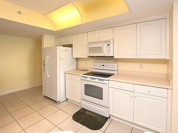 2nd image of 3311 S Atlantic Ave APT 1403