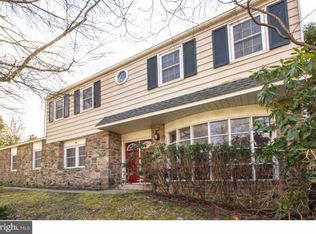 501 Ellis Rd, Havertown, PA 19083