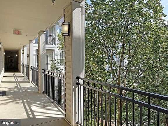 5th image of 12913 Centre Park Cir APT 307