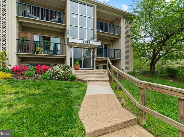 1144 Cove Rd APT 301, Annapolis, MD 21403