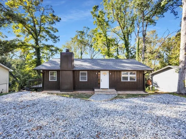 26 Fairmont Dr, Greenville, SC 29605