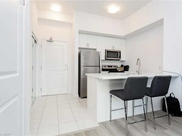 460 Dundas St E #119, Hamilton, ON L8B 0G7