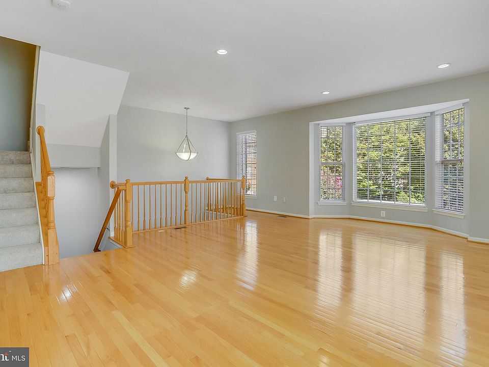 6522 Trask Ter Alexandria VA 22315 Zillow