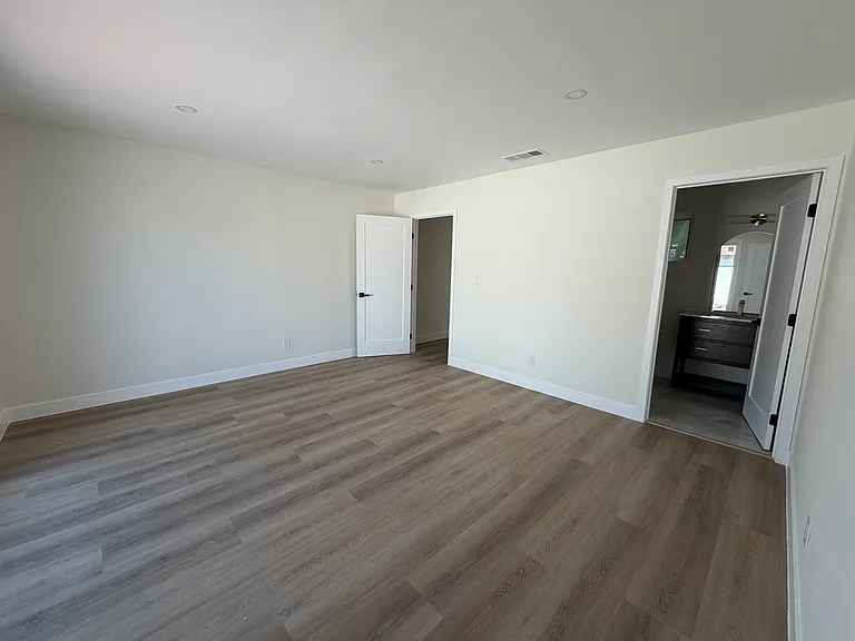 16364 Canelones Dr — Photo 6