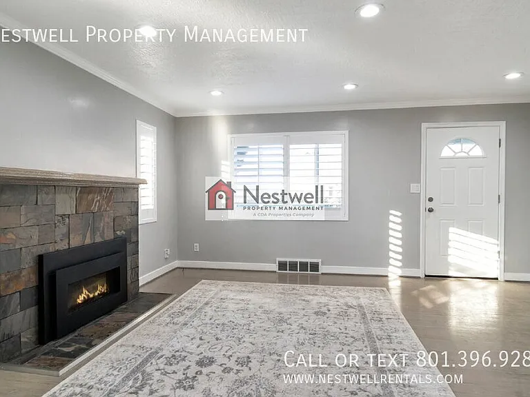 2590 E Wilmington Ave — Photo 2