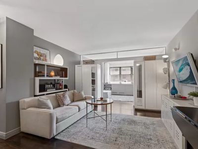 345 W 58th St APT 6R, Manhattan, NY, 10019