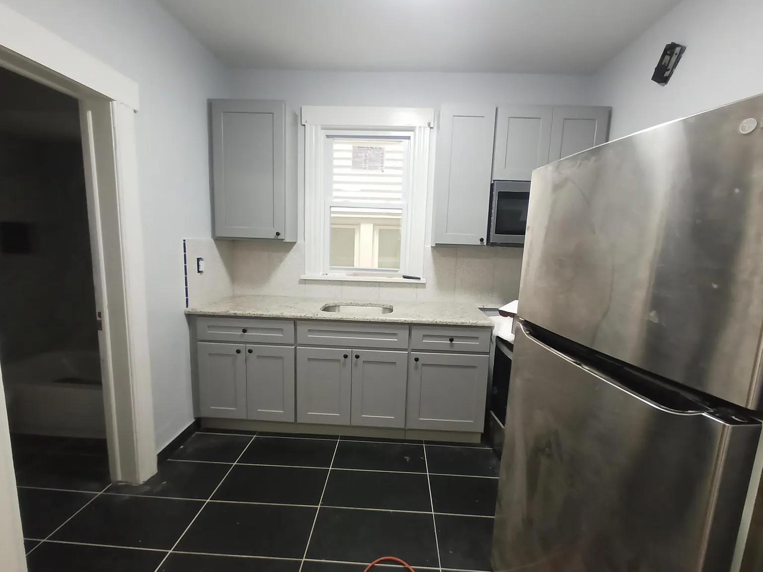 26 Caroline Ave — Photo 4