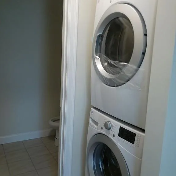 39 Millmont St #3 — Photo 6