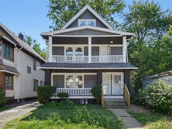 658 E 92nd St, Cleveland, OH 44108