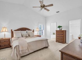 810 Charlemagne Blvd, Naples, FL 34112