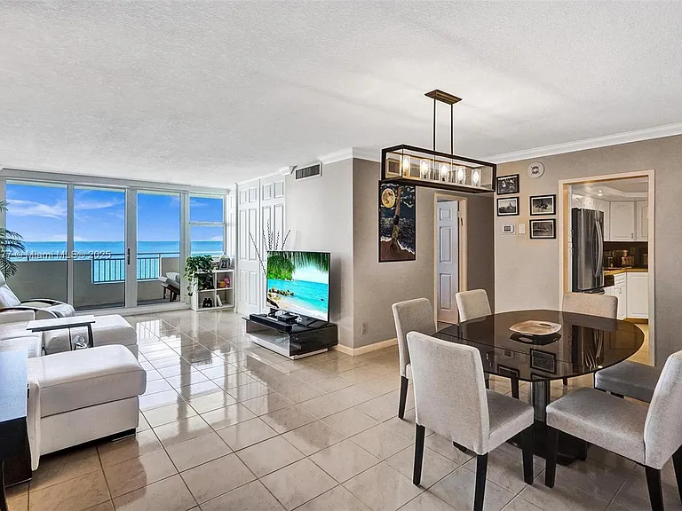 3180 S Ocean Dr #1504 — Photo 30