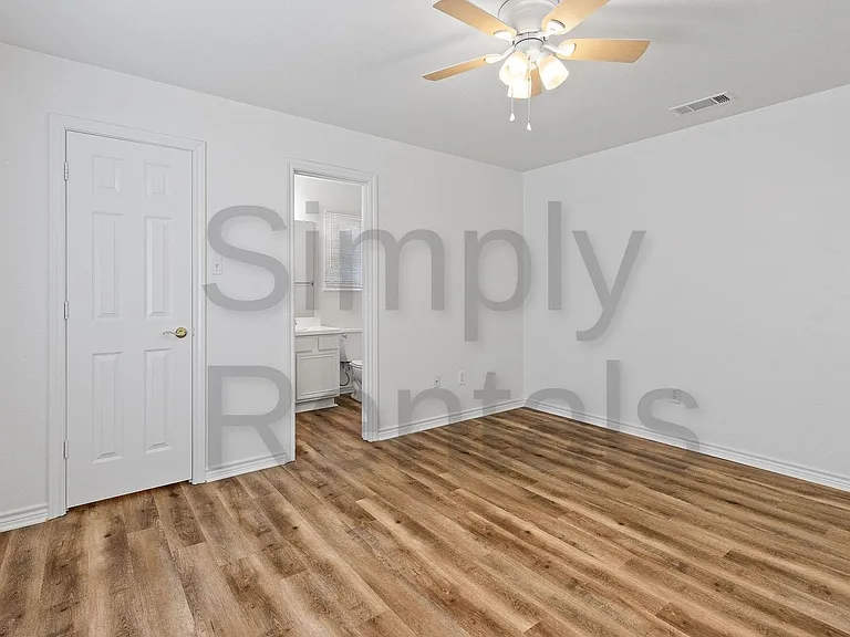1412 Hemphill St — Photo 25