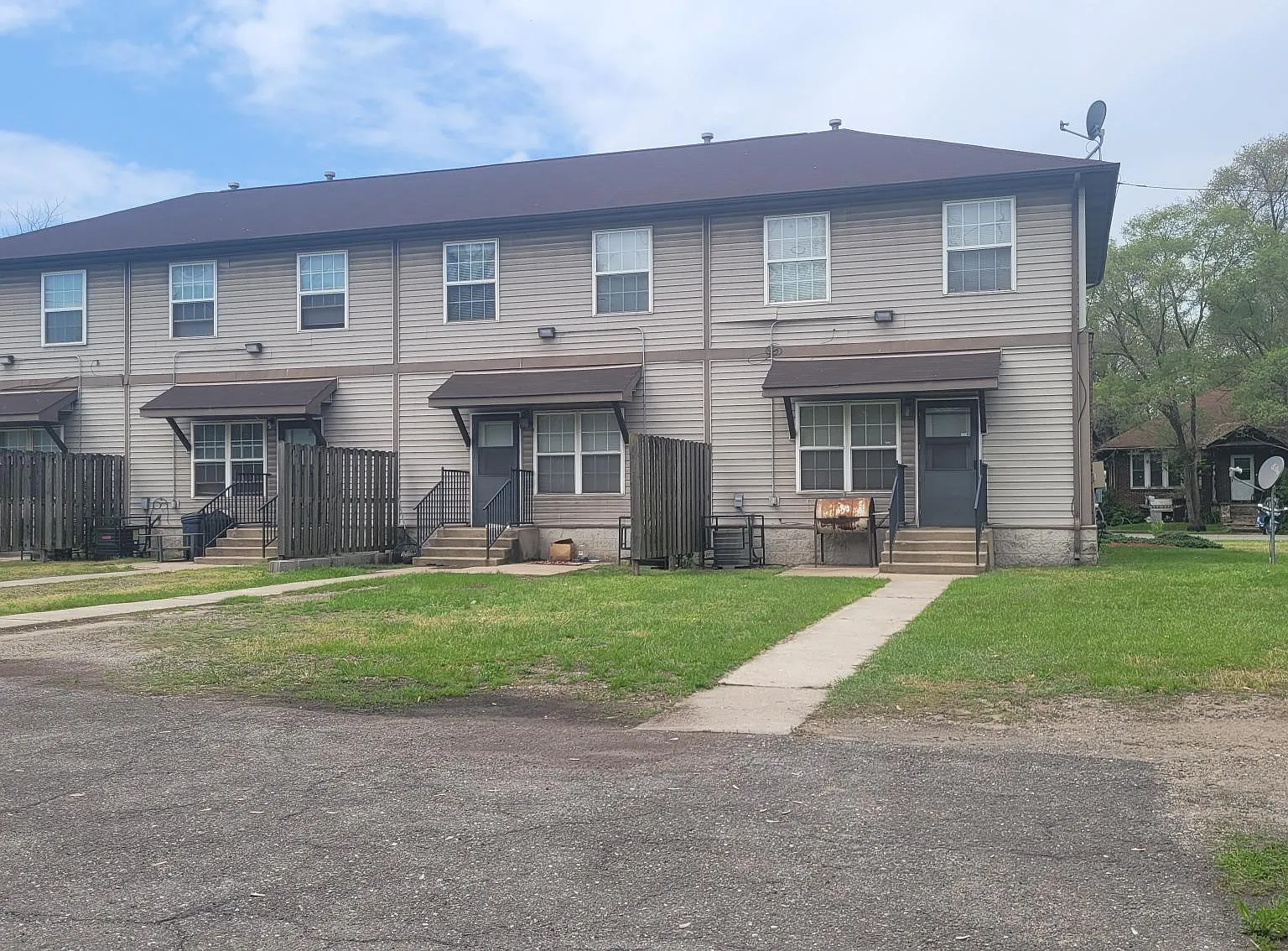 Rhode Island St, Gary — Photo 3