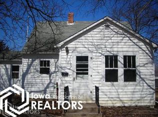 125 E 2nd St, Crystal Lake, IA 50432