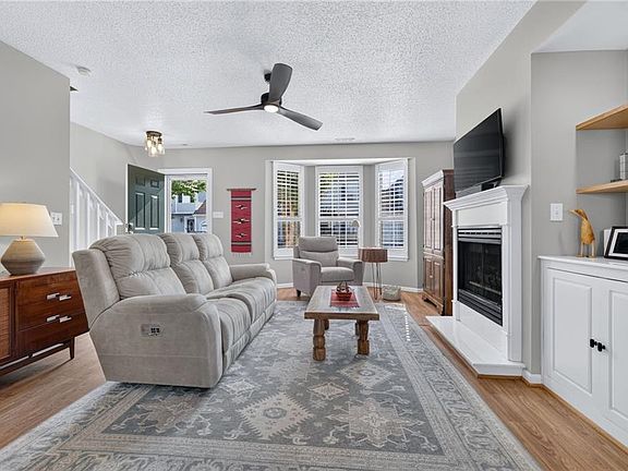 4th image of 1817 Riddlesworth Dr