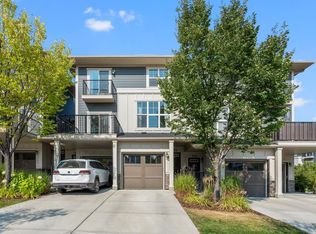 438 Nolan Hill Dr NW, Calgary, AB T3R 0S5