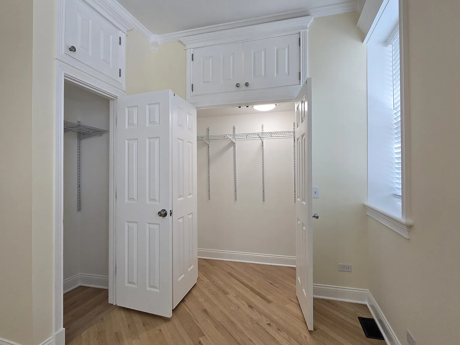 1 bed, 800 sqft, $1,995 — Photo 4