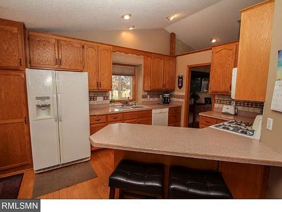 5th image of 6620 153rd Ct NW