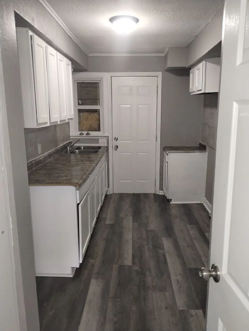 51-53 Waverly - D&S — Photo 1