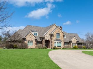3808 Stoney Pointe Ln NE, North Liberty, IA 52317
