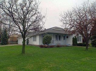 1009 10th Ave N, Onalaska, WI 54650