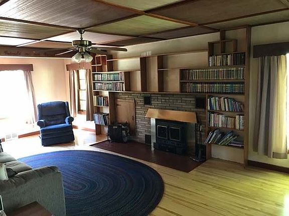 4th image of 1001 Walnut St