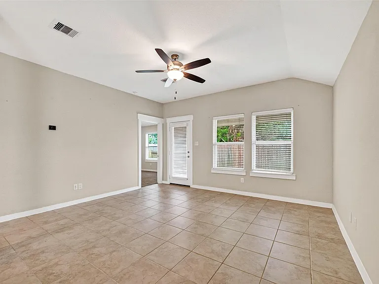252 Laura Leigh Ln — Photo 17