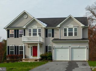 384 Triumphant Way, Falling Waters, WV 25419
