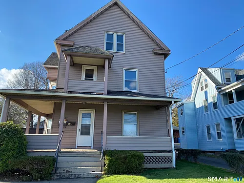 1310 Stanley St #3 Photo 1