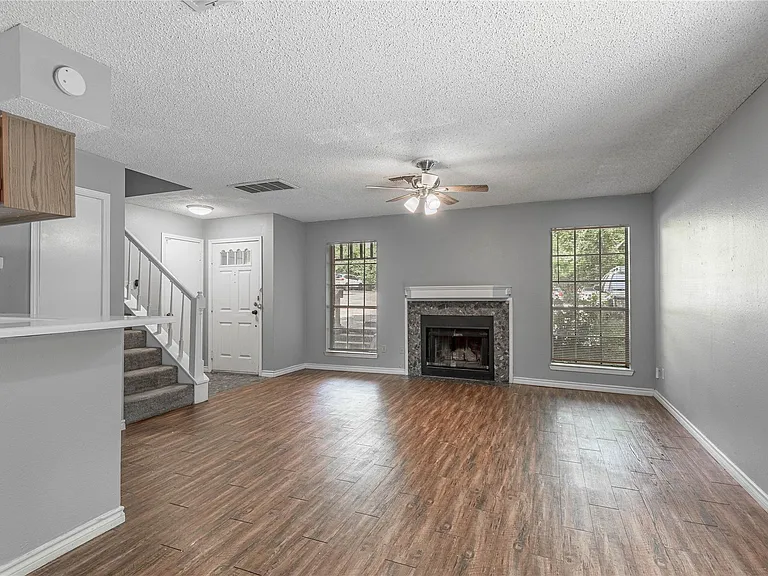 1228 Avenue O #H — Photo 9