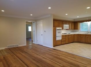 2231 C Ave NW, Cedar Rapids, IA 52405