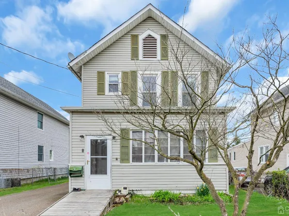61 Atlantic Ave, Aberdeen, NJ 07747