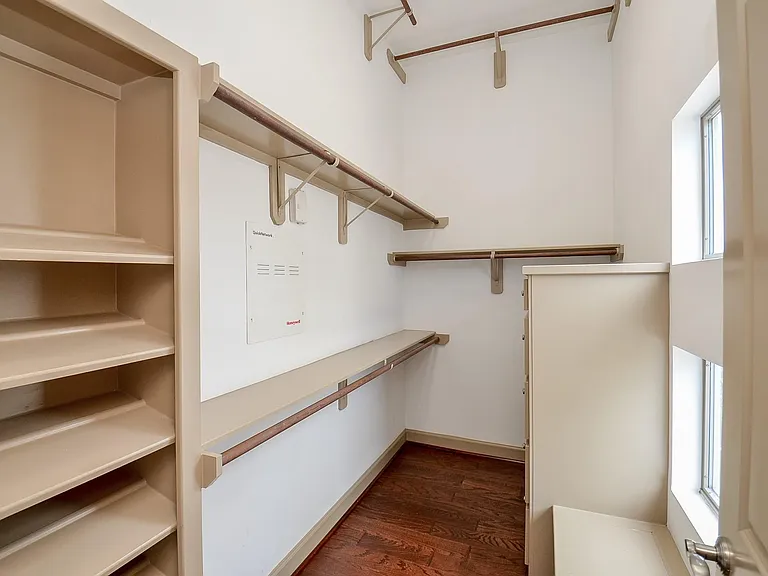5311 Lillian St — Photo 21
