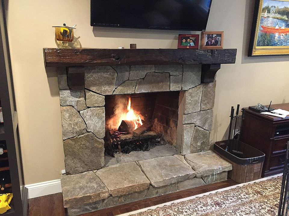 2nd image of 21 Mallory Hill Rd