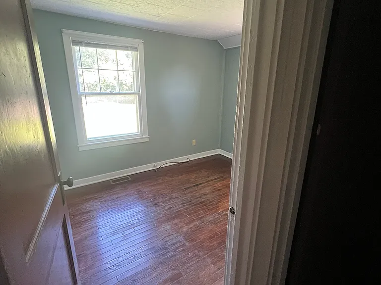 259 Allen St #A — Photo 18