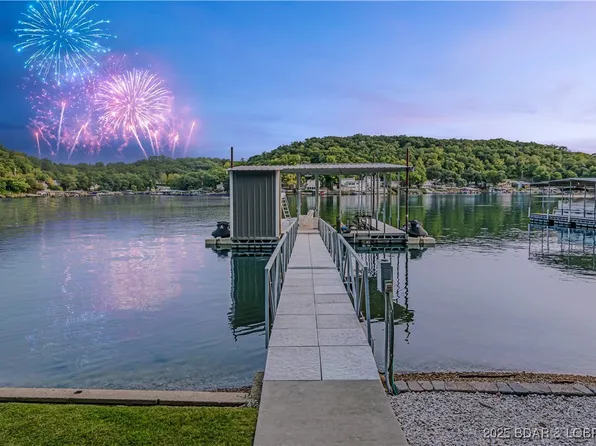 36 E Lakeview Acres Rd, Camdenton, MO 65020