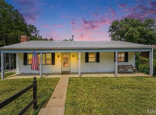 6033 Clearview Dr, House Springs, MO 63051