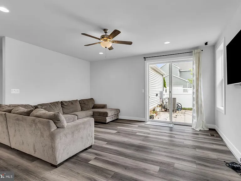 41919 Spring Air Dr — Photo 12