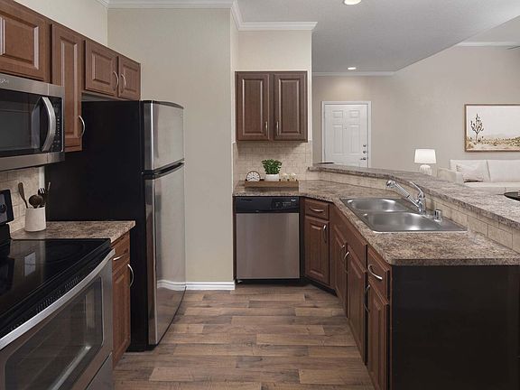 5th image of 6400 Ohio Dr APT 2111