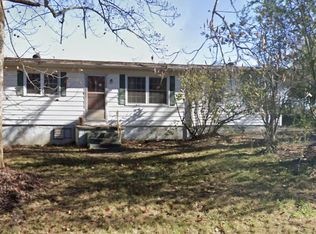 208 East St NE, Christiansburg, VA 24073