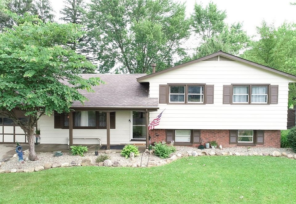 1st image of 3008 Starlite Dr NW