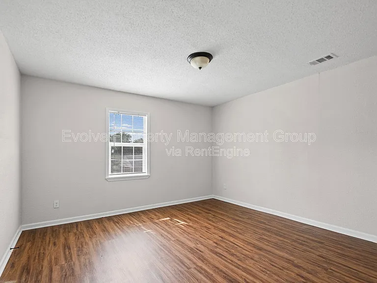 1196 Aubra Rd #2 — Photo 5